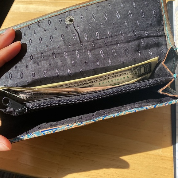 Leather Turquoise Elephant Wallet - Picture 6 of 7